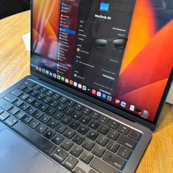 MacBook AIR - Used Few Times