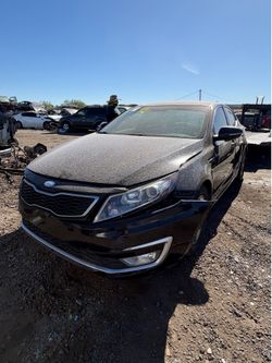 2013 Kia Optima Hybrid 2.4L Auto LX for parts