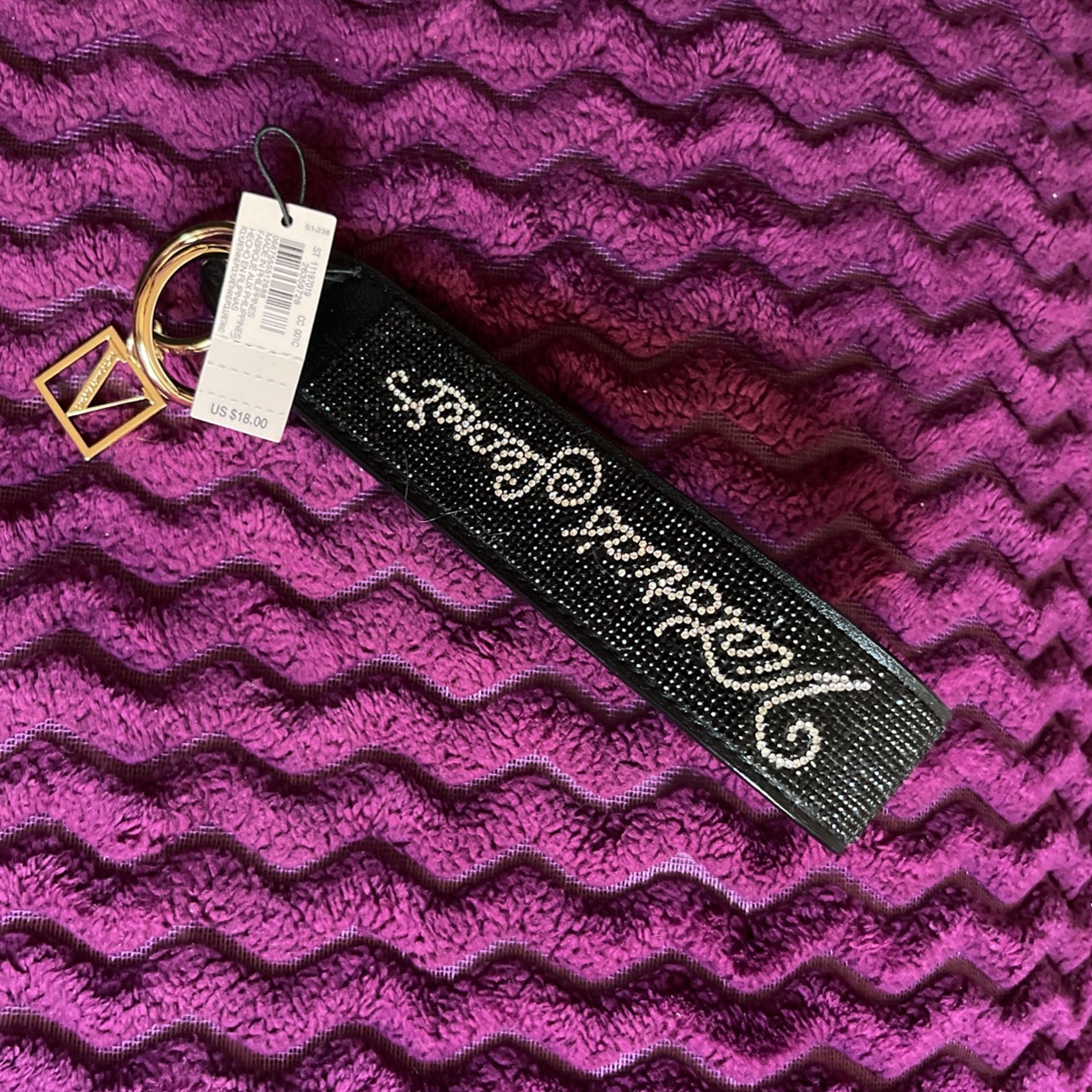 Keychain Holder VS