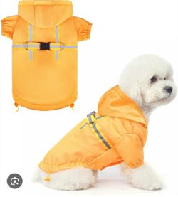 BEAUTYZOO Dog Raincoat (New with Tags!) 🐾 size SMALL