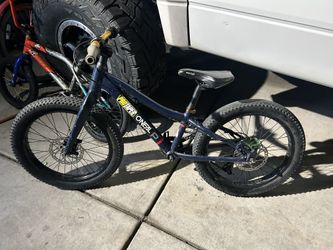 Beach Cruiser And Bmx Bikes