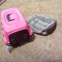 Petmate Small Pink Kennel+Pillow