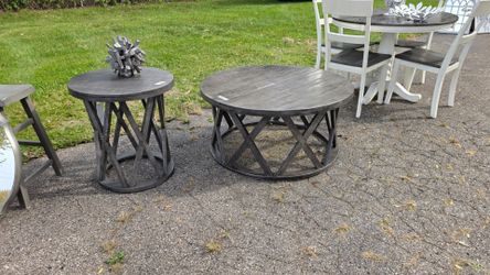 Coffee table and end table matching