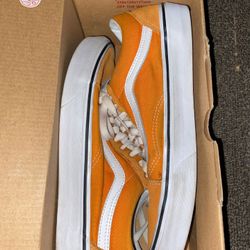 Orange Vans size 8 men and 9.5 women