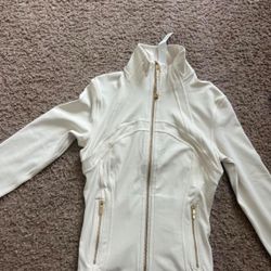 Lululemon White Define Jacket Gold Zip Pilates Snatched Clean Girl