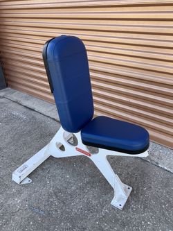 Star Trac Commercial Utility/ Upright/ Shoulder / Military Press Bench