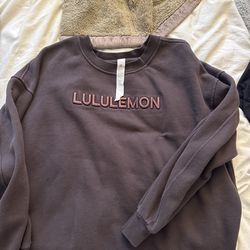 Lululemon medium crewneck