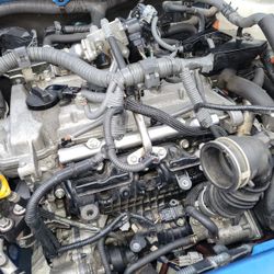 2012 Toyota Prius C Engine 