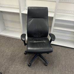 6 Chairs  Available