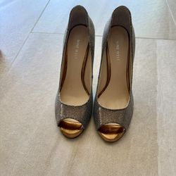 Women’s Dress Shoe / High Heels Size 7