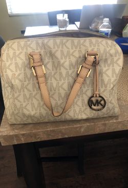 Michael Kors bag $90
