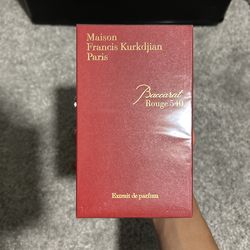 Baccarat Rouge 540 Cologne