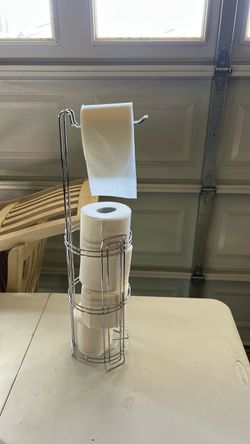 Toilet roll holder