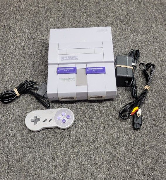 Super Nintendo Console