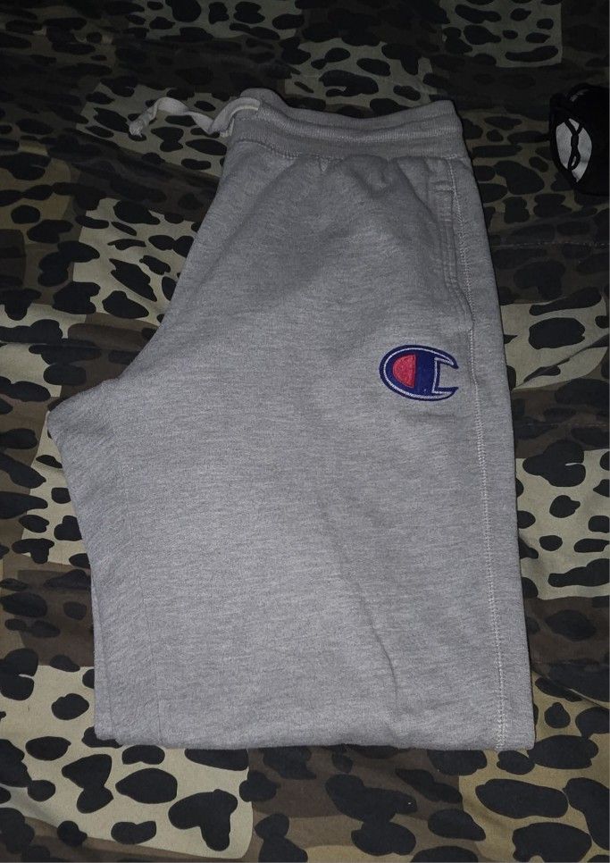 Men's Champion Drawstring Joggers Size Medium