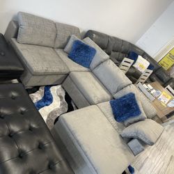 Black Friday sale starts now. Lima gray sectional only $899. Easy finance option. Same day delivery.