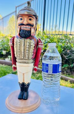 🔥 Vintage Wooden Craft! Large Classic Soldier Nutcracker Figurine (Detachable Arms & Moving Mouth) with Box!