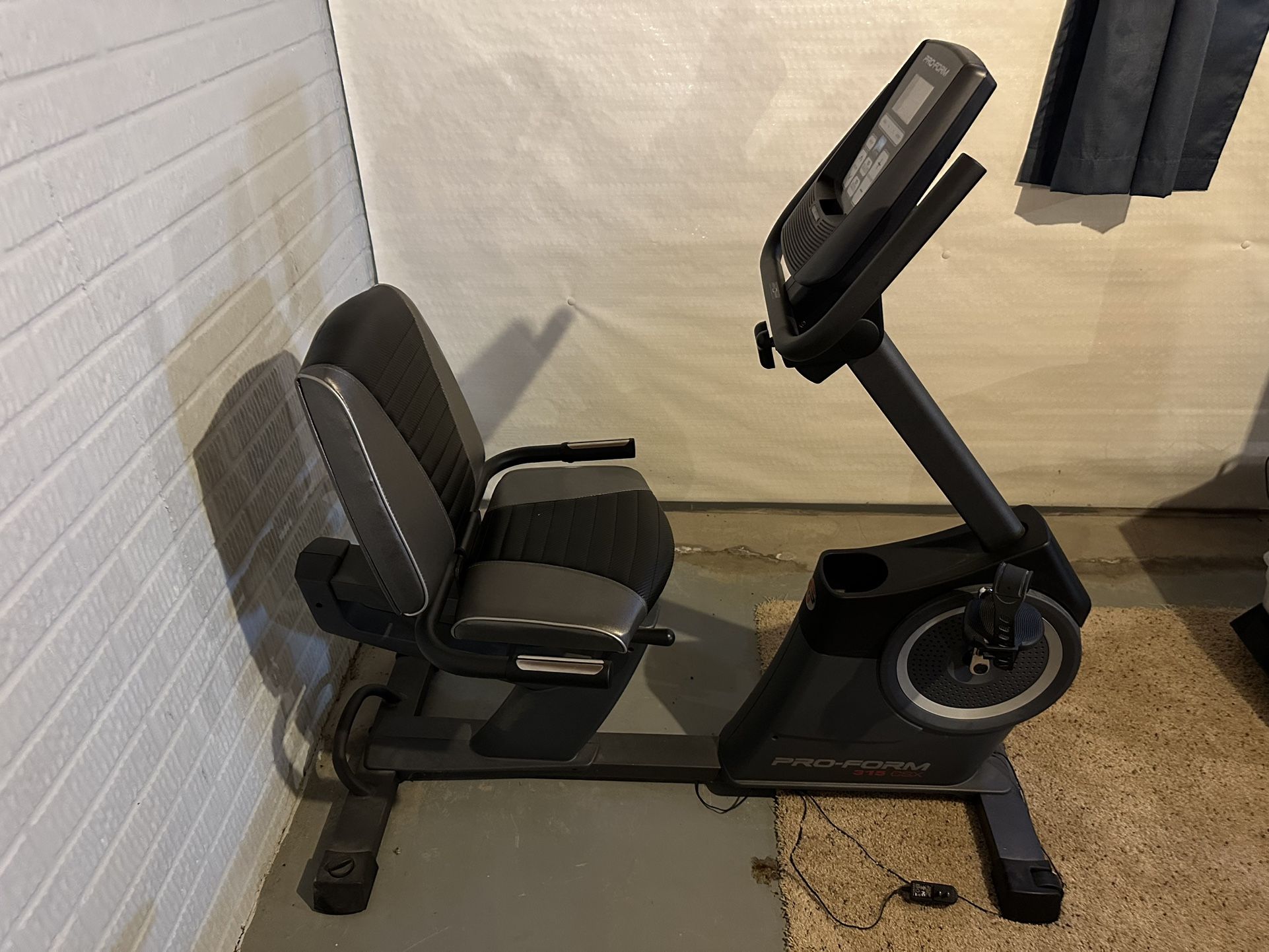 Recumbent Exercise Bike
