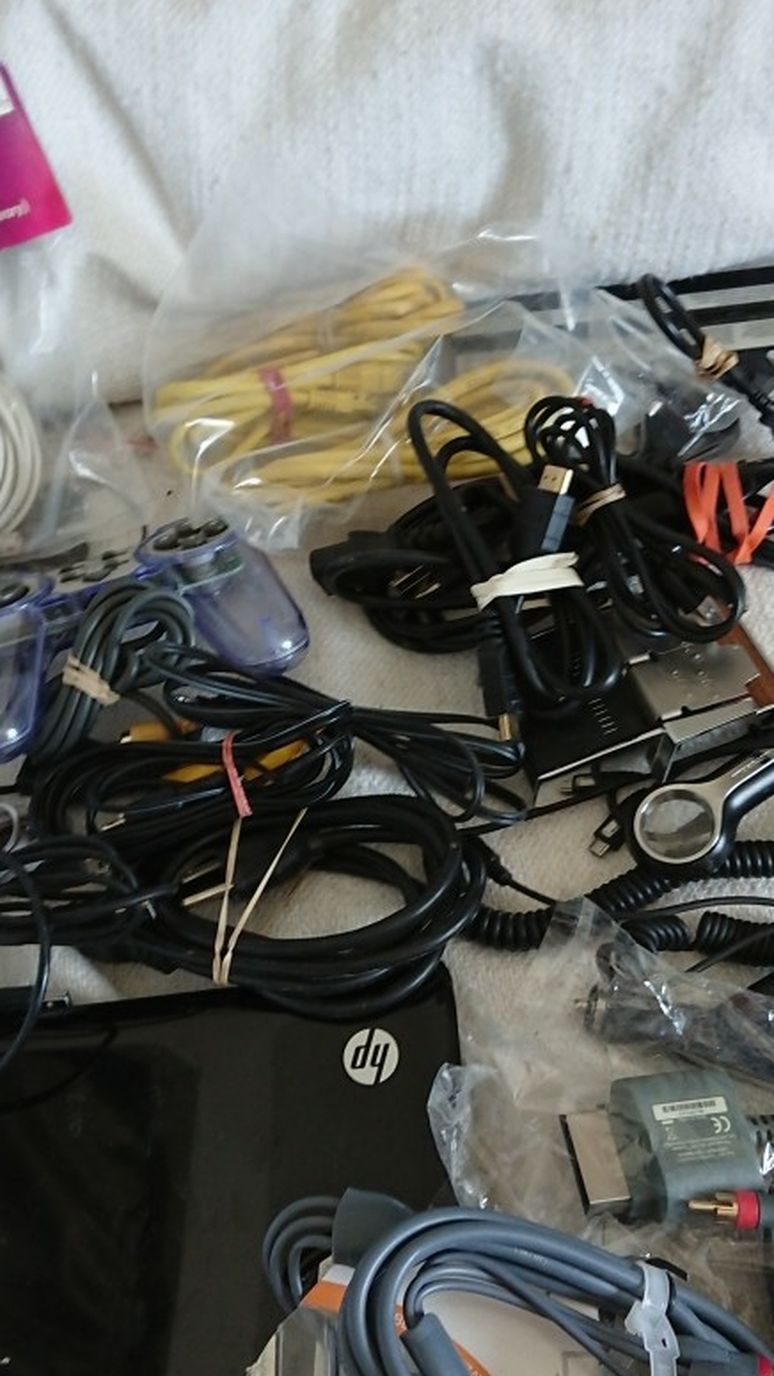 Bundle Of 30 used electronic part