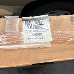  Brand New Trailer Hitch 