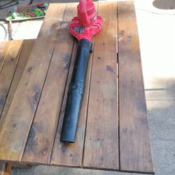 Leaf Blower