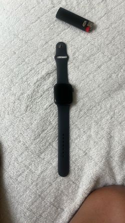 Apple Watch SE (Second Gen)