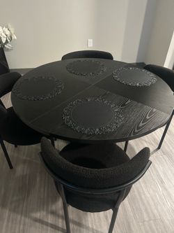 Kitchen table