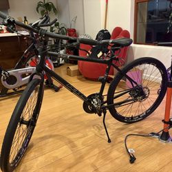 KHS Urban X Road Bike (w/ lock & pump)