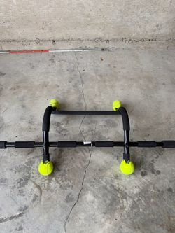 Doorframe Pullup bar