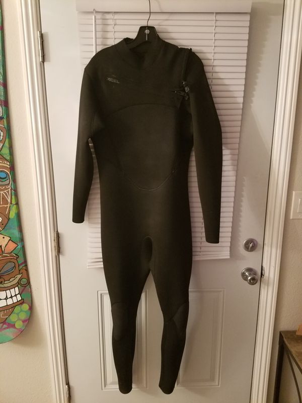 Wetsuit - 3/2 mm . XL. Front zip. Made by excel for Sale in Huntington ...