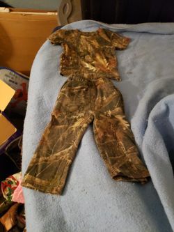 Bass Pro Shop 2T Camel Flauge Shirt And Sweat Pants