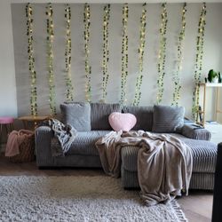 Sofa with Chaise (sectional)