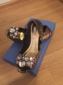 Vera Wang jeweled open toe flats