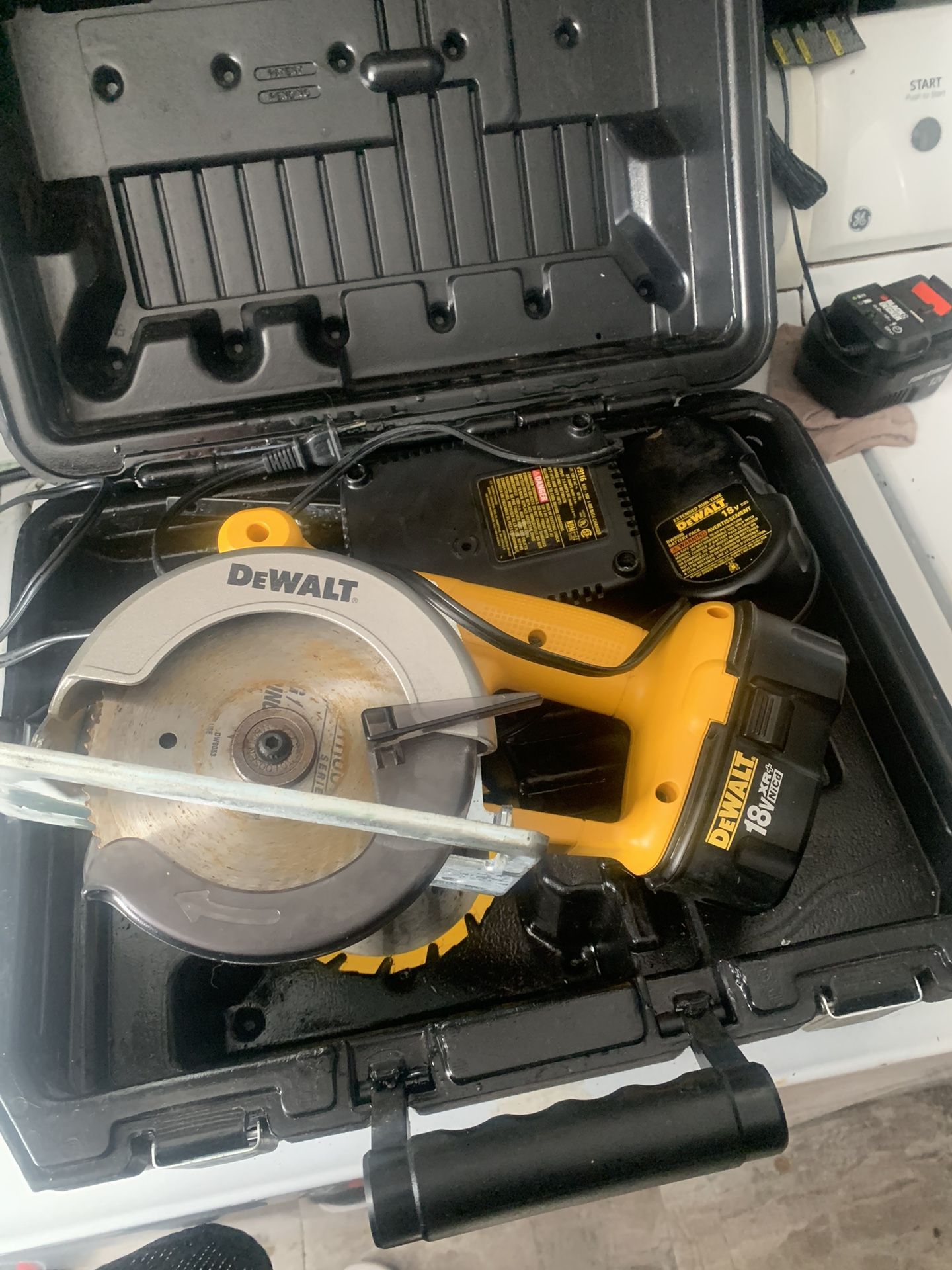 Dewalt