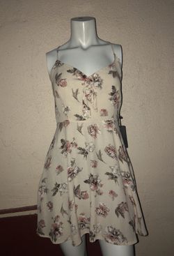 NEW Forever 21 floral dress