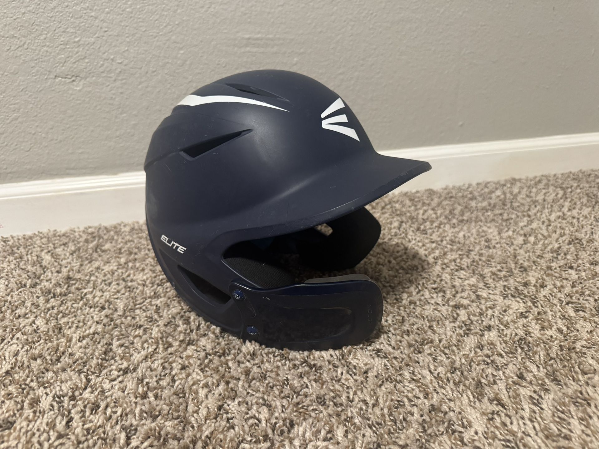 Easton Elite X baseball/softball helmet 7 1/8- 7 1/2” with jaw guard