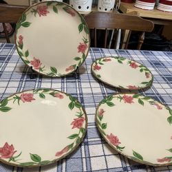 Set Of 4 Rosewood Japan Hand Painted Dinner Plates 