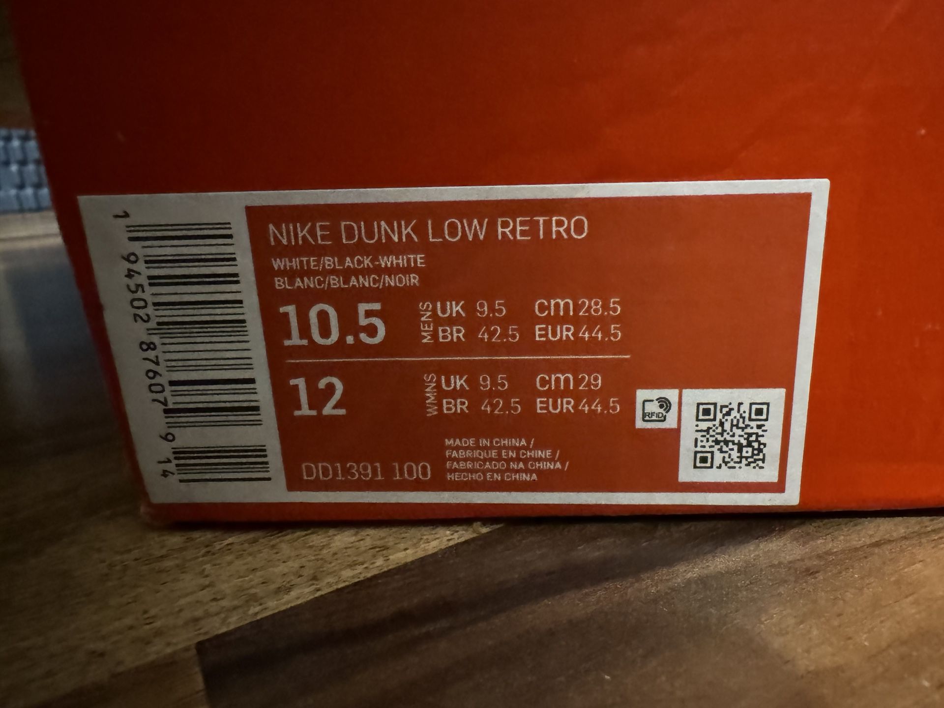 Nike Dunk Low Panda’s 10.5