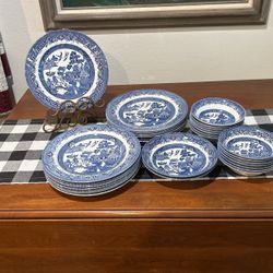 Churchill Blue Large Dish Set