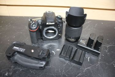 NIKON D750 24.3MP DSLR Camera Kit