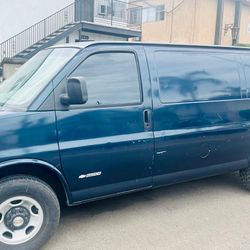 2005 Chevrolet Astro Cargo Van