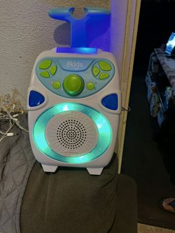 Kids Bluetooth Karaoke Speaker 