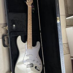 Electric Guitar Perfect For Beginners