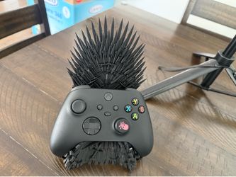 Gaming controller stand Game of Thrones