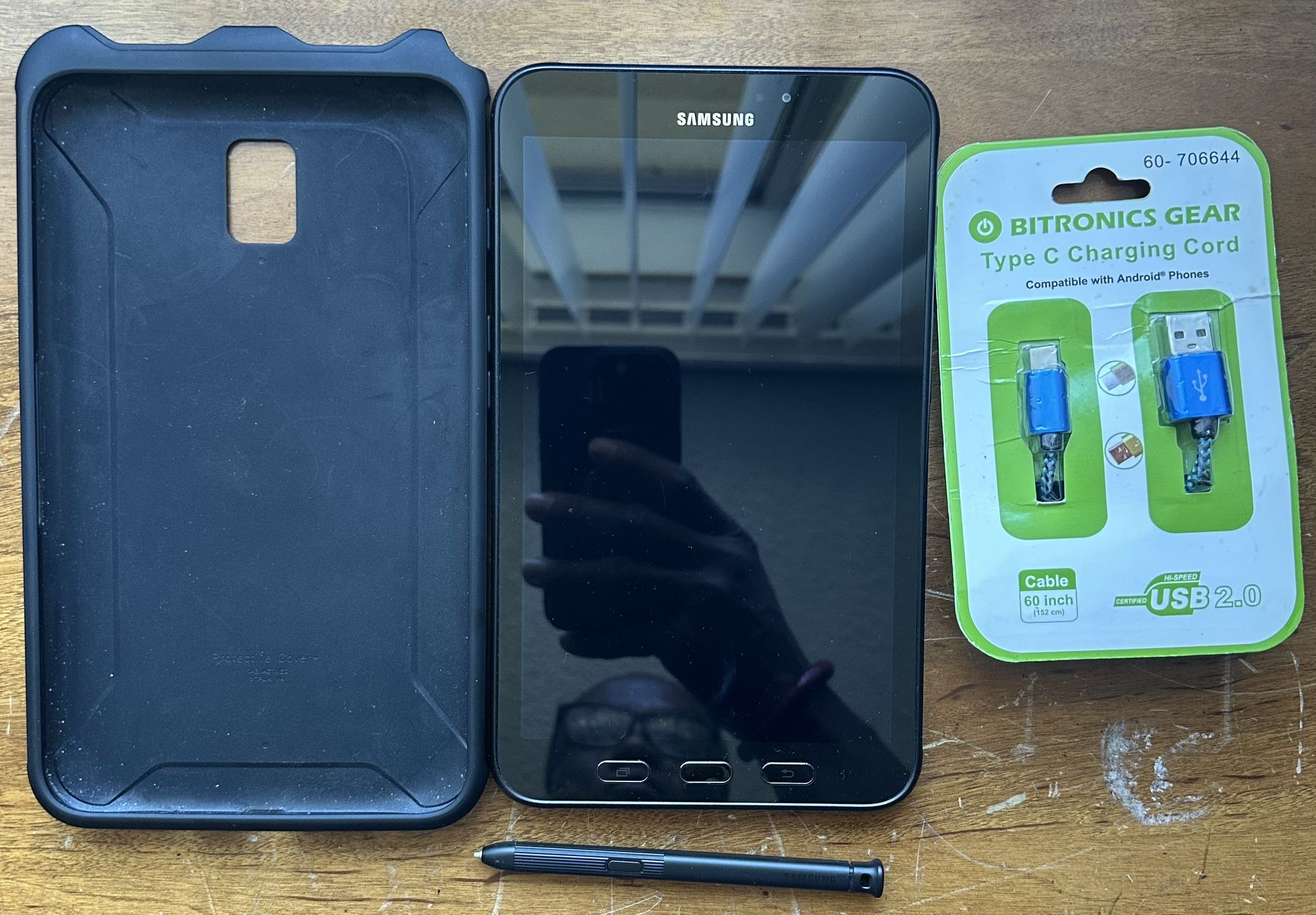 Samsung Galaxy Tab Active 2 SM-T390 16 GB, Wi-Fi, 8" Tablet Unlocked Black