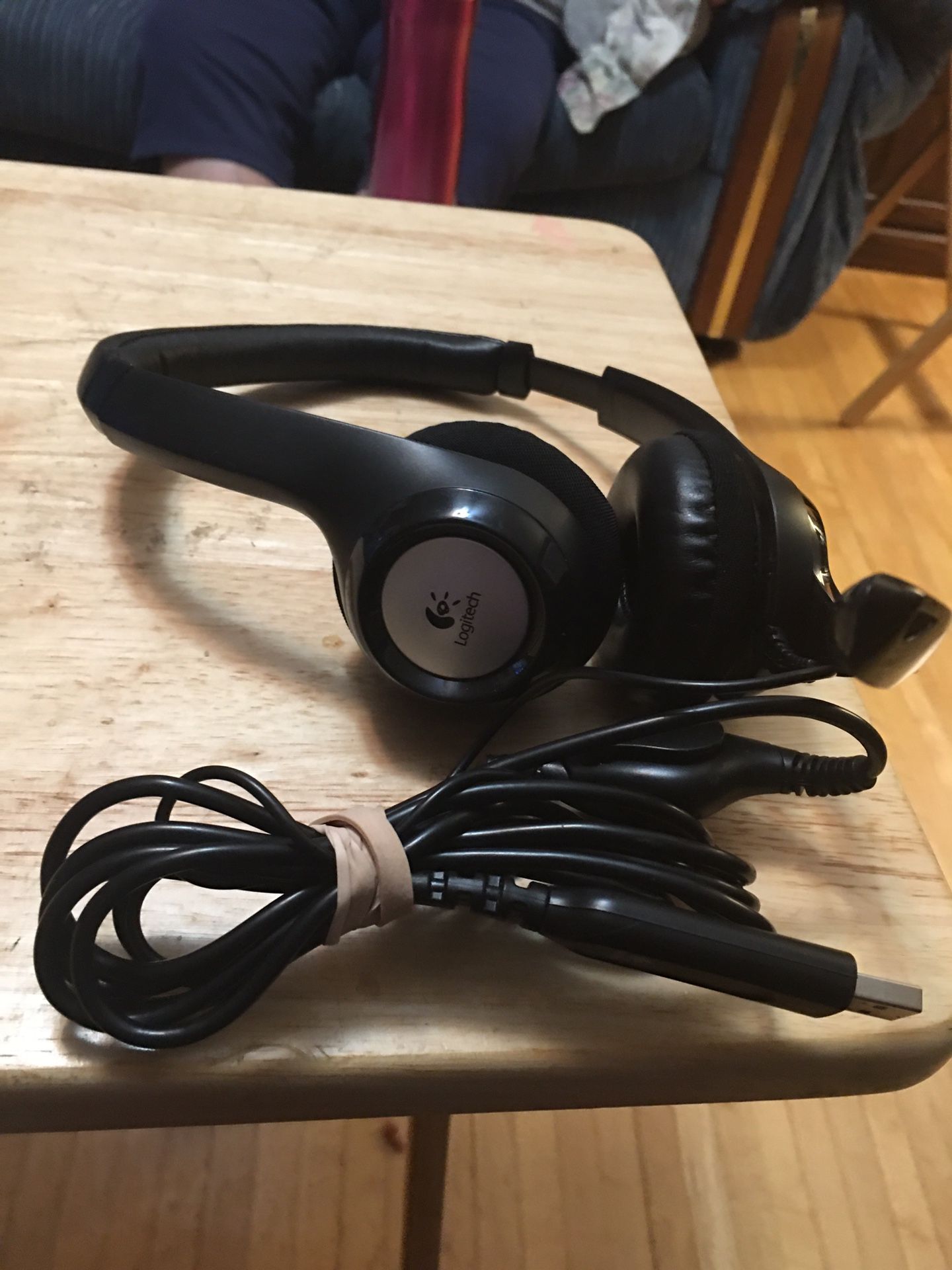 computer headset, with boom mike