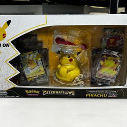 Pokemon TCG: Celebrations - Premium Figure Collection Pikachu VMAX