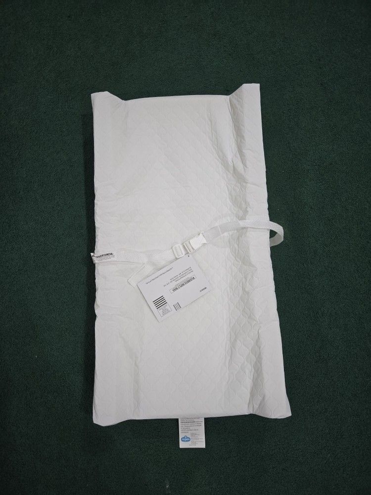 Regalo Baby Basics Infant Changing Pad, White , 31x16x4 Inch