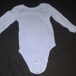 $$5 LONG SLEEVE ONESIES SIZE 12-18 MONTHS$$