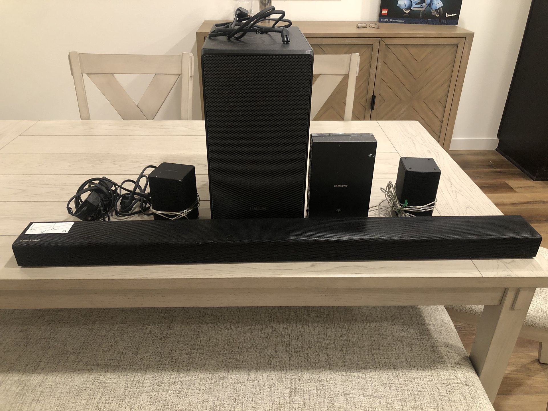 Samsung Sound Bar Model HW-MM55C